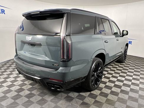 Used 2026 Cadillac Escalade V w/ LPO, ONYX Package AWD/4WD image 8