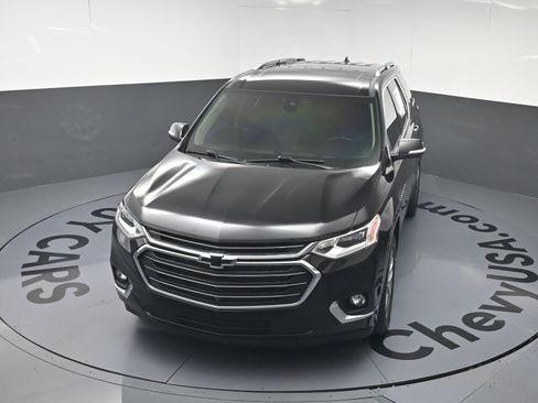 Used 2021 Chevrolet Traverse Premier AWD/4WD image 34