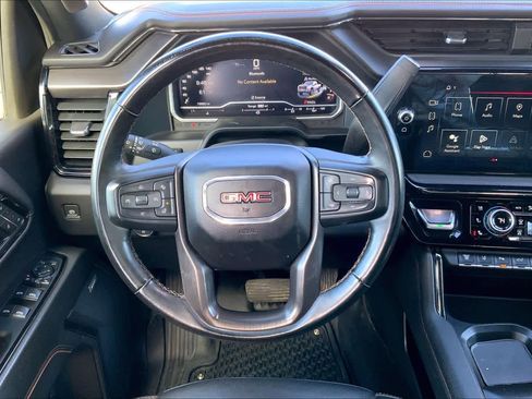 Used 2024 GMC Sierra 2500 AT4 w/ Technology Package image 6