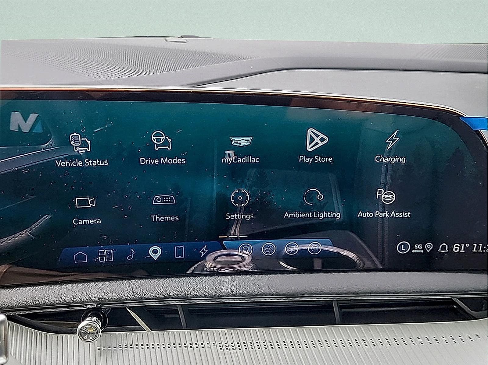 Certified 2026 Cadillac Optiq Sport 1 AWD/4WD image 24