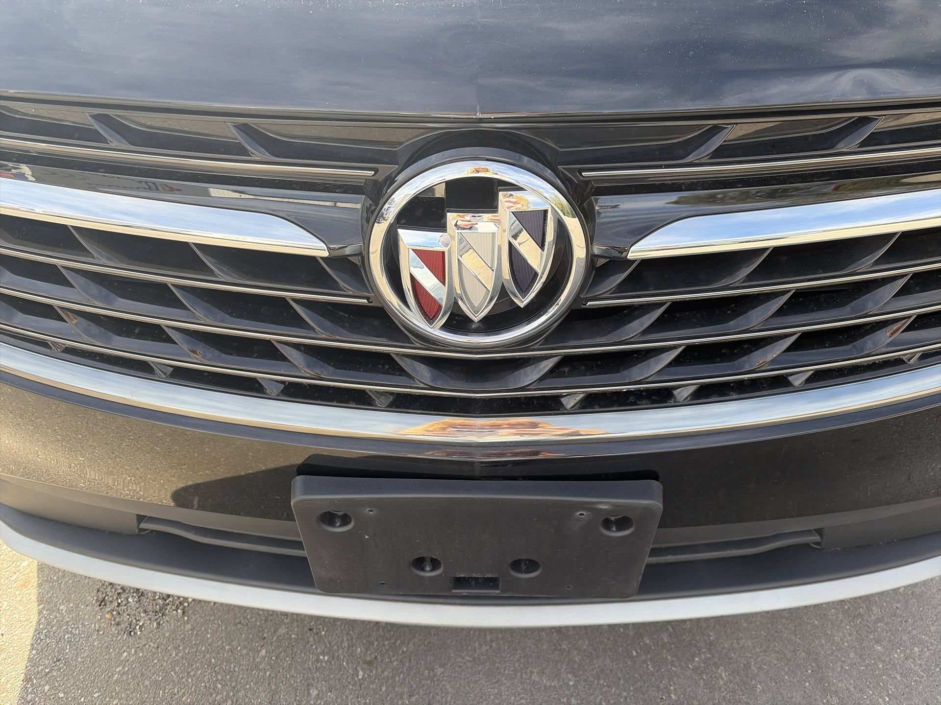 Used 2022 Buick Envision Essence w/ Sport Touring Package AWD/4WD image 32