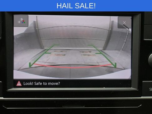 Used 2018 Volkswagen Golf S image 20