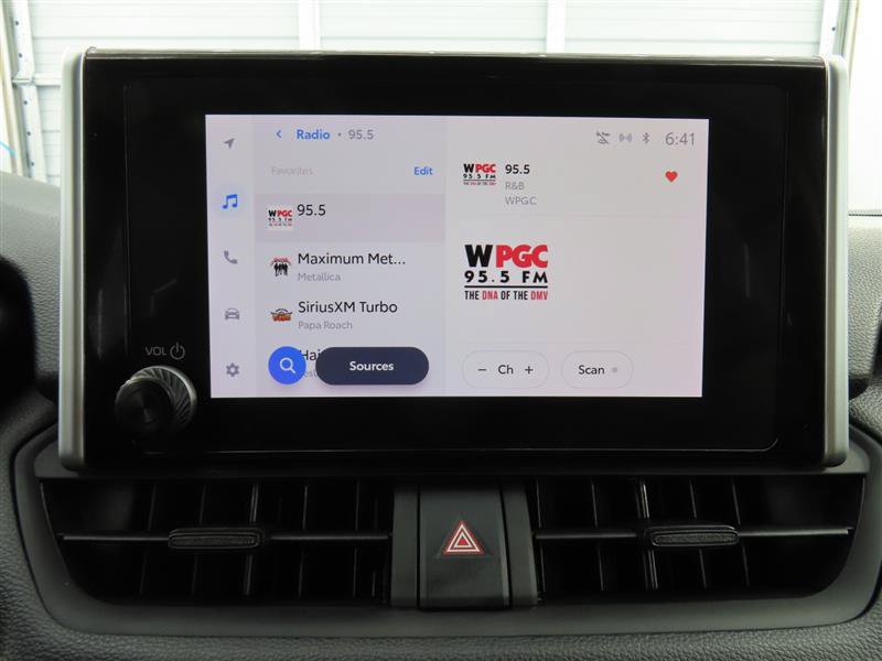 Used 2025 Toyota RAV4 LE FWD image 20
