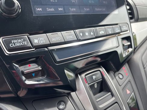 Used 2023 Honda Odyssey Sport image 19