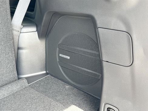 New 2026 Subaru Ascent Limited image 13