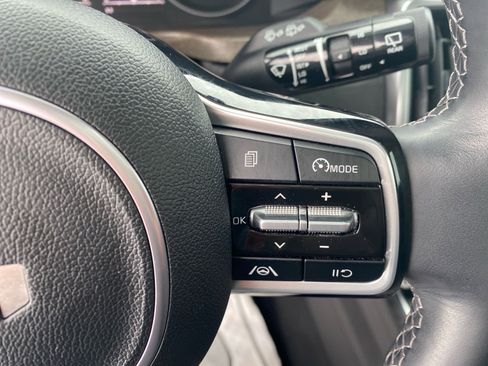 Certified 2023 Kia Sorento S w/ Panoramic Sunroof Package image 15