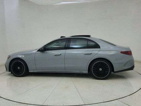 Used 2024 Mercedes-Benz E 350 4MATIC Sedan image 65
