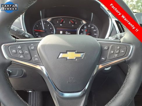 Used 2024 Chevrolet Equinox LT image 28