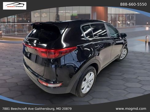 Used 2017 Kia Sportage LX AWD/4WD image 6