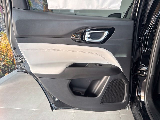 New 2026 Jeep Compass Limited AWD/4WD image 37