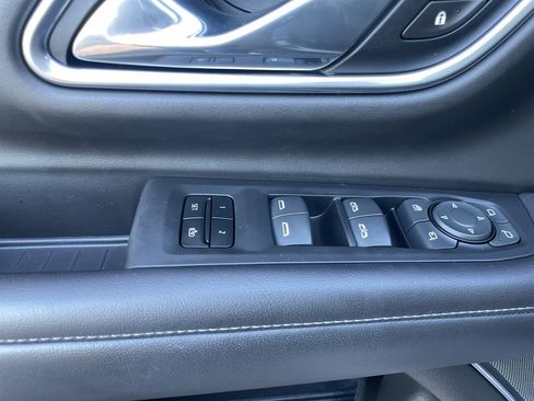 Used 2021 Chevrolet Tahoe Z71 w/ Z71 Signature Package image 20