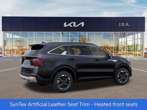 New 2026 Kia Sorento S image 6