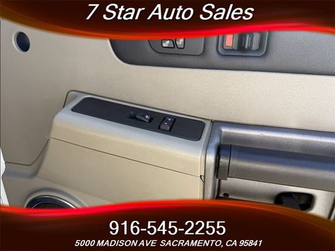 Used 2003 HUMMER H2 w/ Preferred Equipment Group AWD/4WD image 15