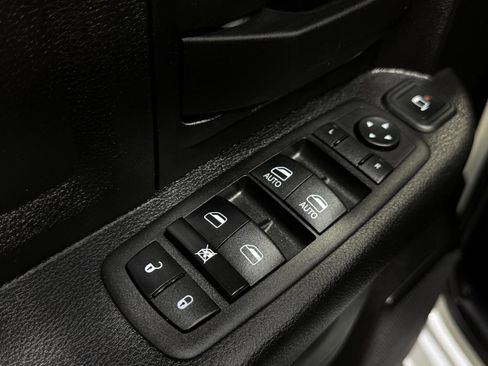Used 2023 RAM 2500 Tradesman AWD/4WD image 28
