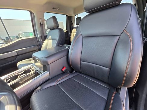 Used 2025 Ford F350 Lariat w/ Chrome Package AWD/4WD image 25