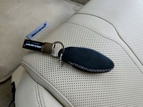 Used 2017 McLaren 570S image 37