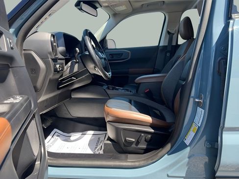 Used 2023 Ford Bronco Sport Outer Banks w/ Tech Package AWD/4WD image 14