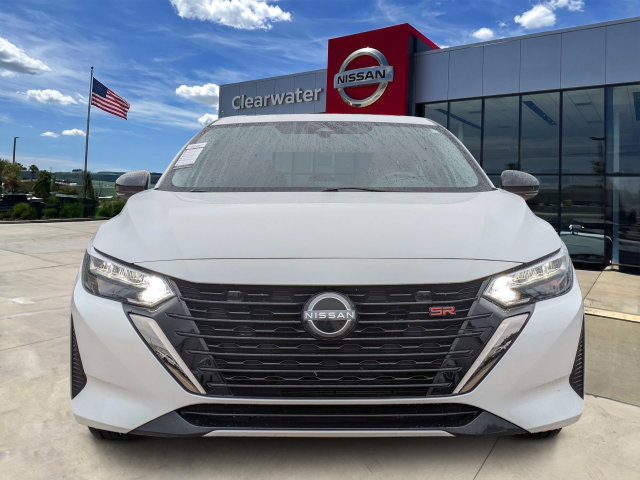 Used 2025 Nissan Sentra SR w/ SR Premium Package FWD image 2