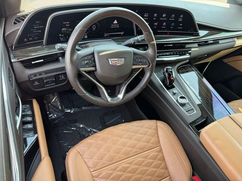 Used 2021 Cadillac Escalade ESV Sport w/ Driver Assist Tech Package image 22