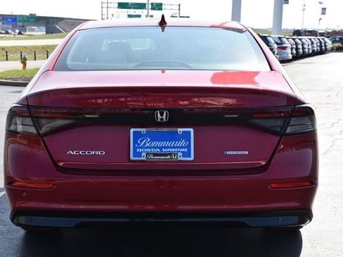 Used 2023 Honda Accord EX-L image 6
