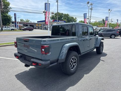 New 2026 Jeep Gladiator Rubicon w/ Steel Power Dome Hood Package AWD/4WD image 5