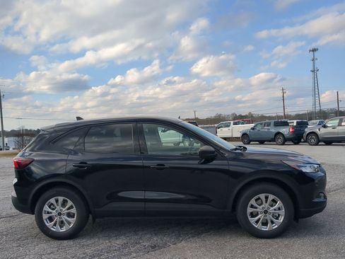 New 2026 Ford Escape Active image 2