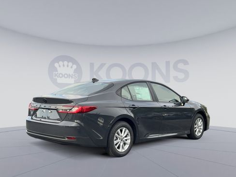New 2026 Toyota Camry LE AWD/4WD image 4