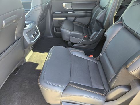 New 2026 Ford Expedition Tremor image 28