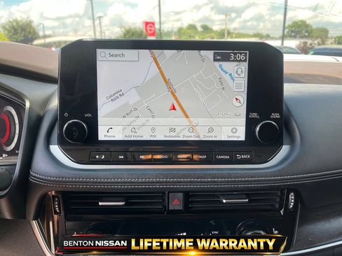 Used 2023 Nissan Rogue Platinum AWD/4WD image 17