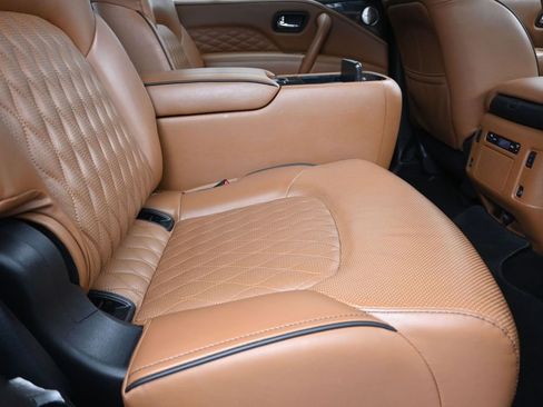 Used 2023 INFINITI QX80 Sensory w/ Cargo Package AWD/4WD image 24