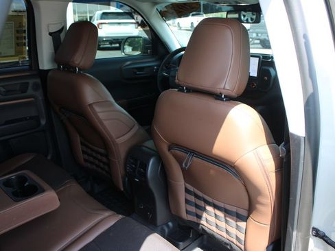 Used 2024 Ford Bronco Sport Badlands w/ Premium Package AWD/4WD image 35