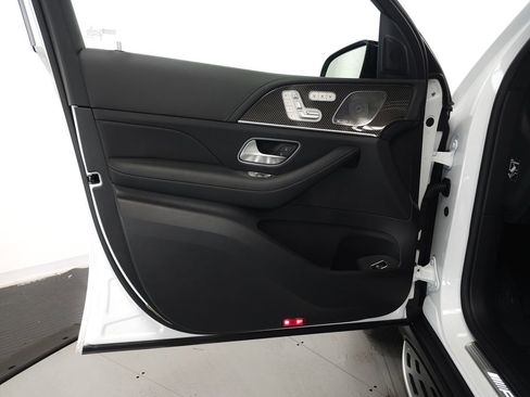 Certified 2026 Mercedes-Benz GLE 63 AMG S image 5