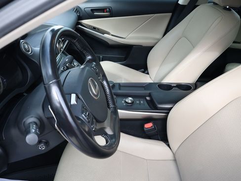 Used 2020 Lexus IS 300 w/ Premium Package image 14