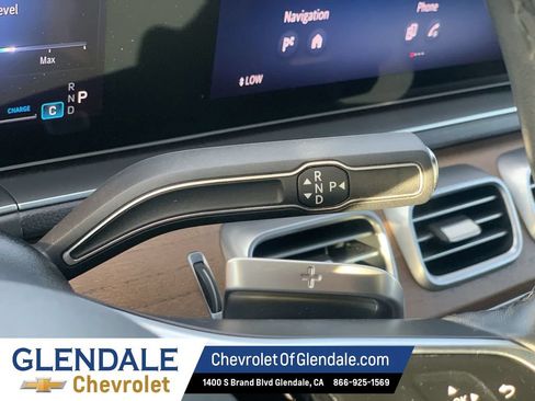 Used 2024 Mercedes-Benz GLE 350 4MATIC image 13