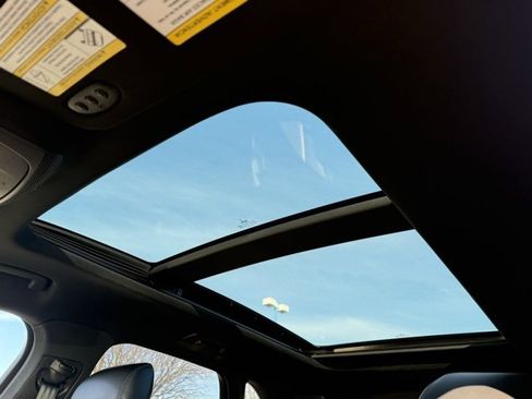 Used 2018 Lincoln MKC Reserve w/ Canadian Touring Package image 17