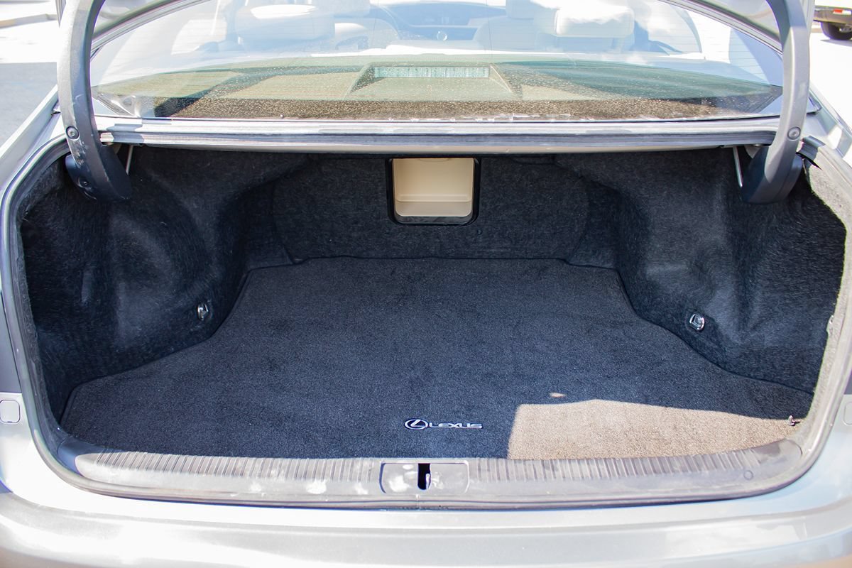 Used 2018 Lexus ES 350 w/ Luxury Package w/ Premier Package FWD image 17