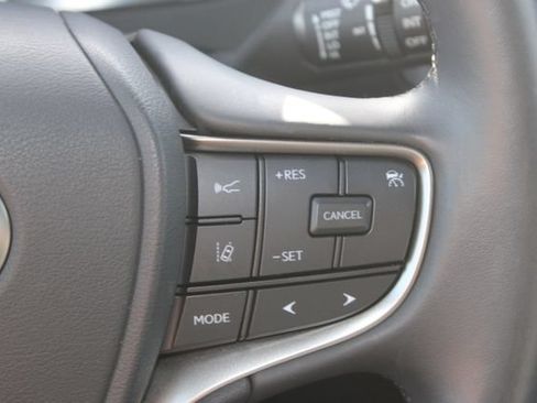 Certified 2024 Lexus UX 250h FWD image 17