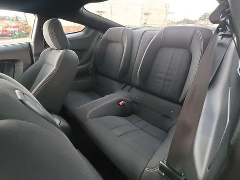 Used 2021 Ford Mustang GT RWD image 21