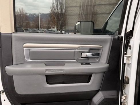 Used 2014 RAM 2500 SLT w/ Protection Group image 29