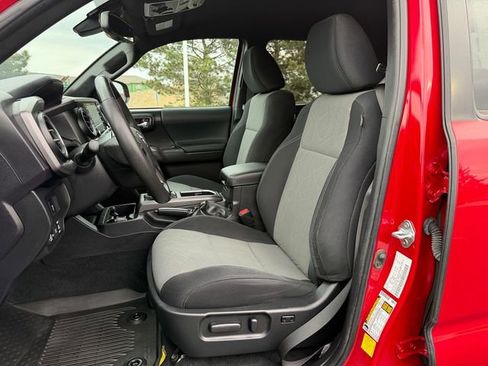 Certified 2023 Toyota Tacoma TRD Off-Road w/ Technology Package image 14