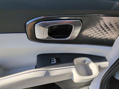 Used 2023 Kia Sorento S w/ Panoramic Sunroof Package FWD image 33