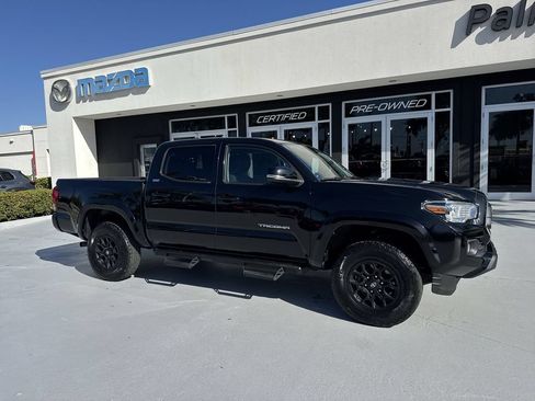 Used 2022 Toyota Tacoma SR5 w/ Technology Package RWD image 6