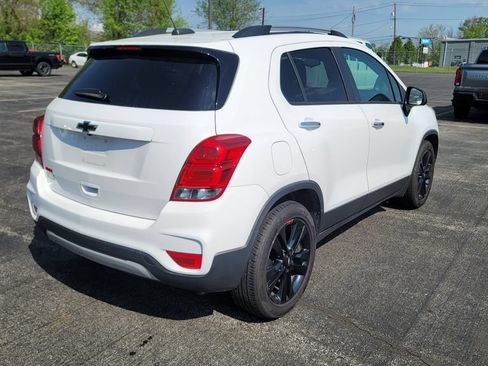 Used 2019 Chevrolet Trax LT w/ Redline Edition FWD image 7