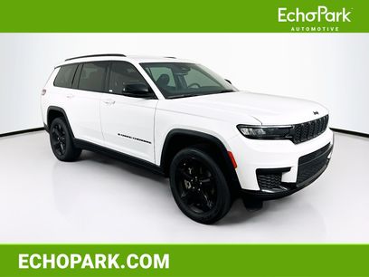 Used 2023 Jeep Grand Cherokee L Laredo