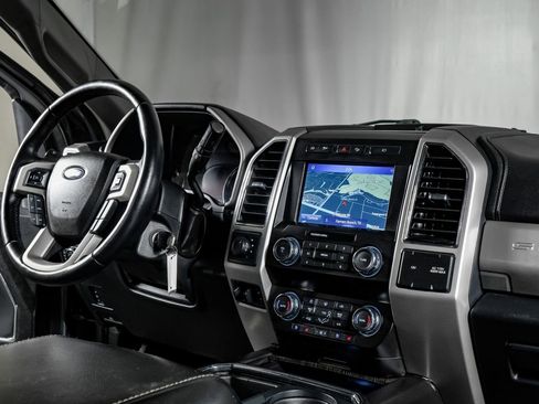 Used 2021 Ford F250 Lariat image 22