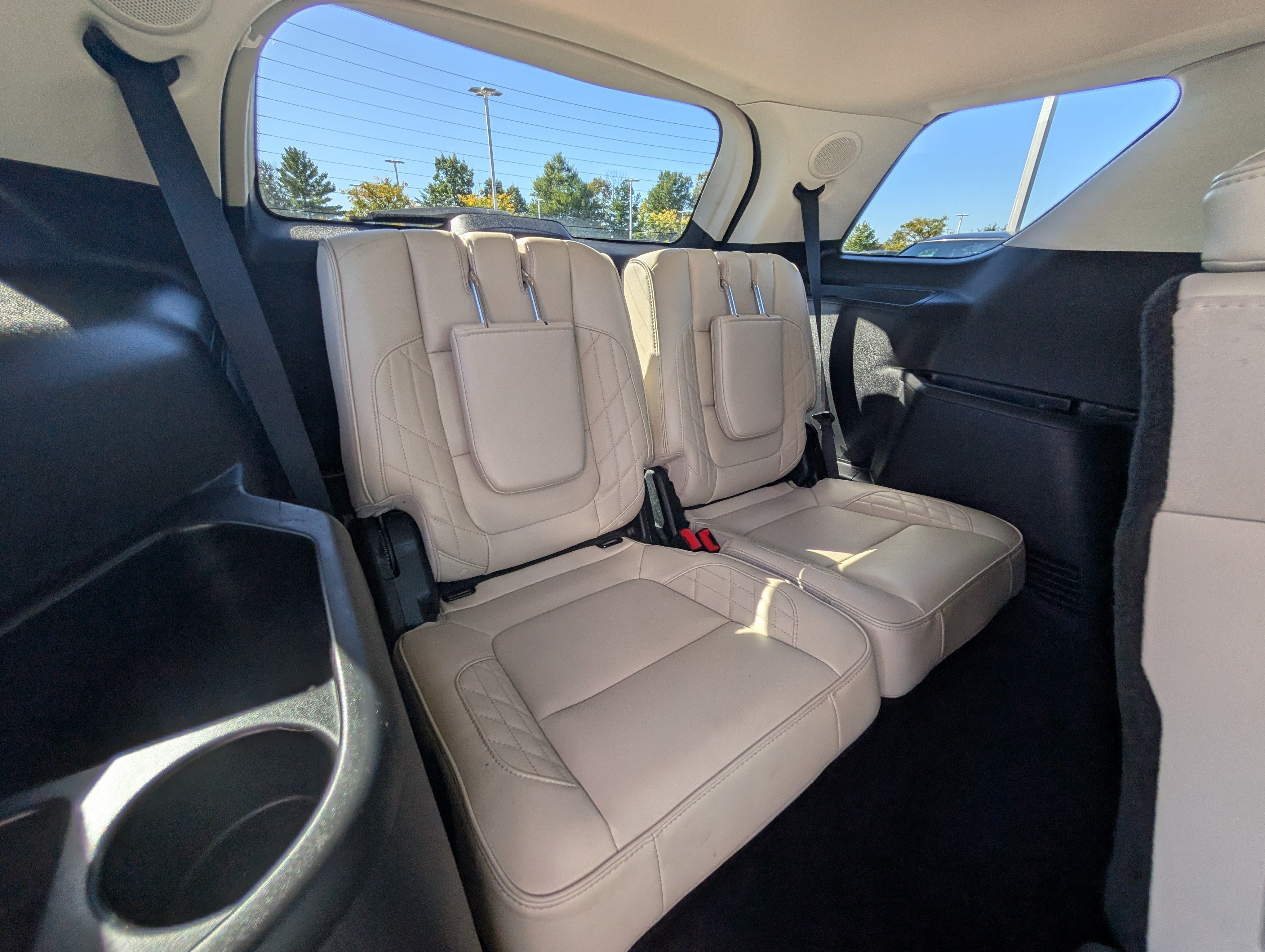 Certified 2017 Ford Explorer Platinum AWD/4WD image 14