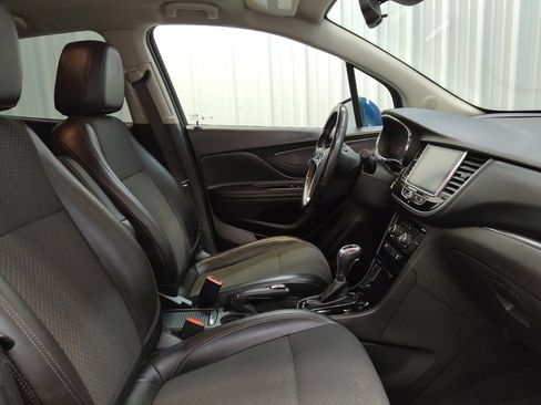 Used 2019 Buick Encore Preferred w/ Safety Package FWD image 21
