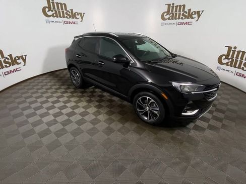 Used 2023 Buick Encore GX Select image 2