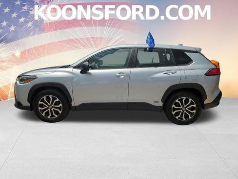 Used 2024 Toyota Corolla Cross AWD Hybrid image 2