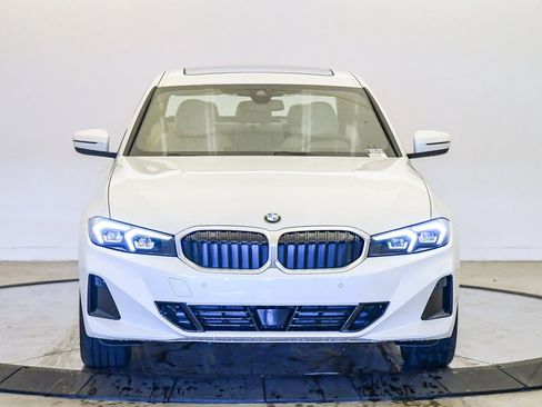New 2026 BMW 330i xDrive Sedan w/ Premium Package image 7